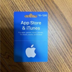 Apple Gift Card with White and Black Design